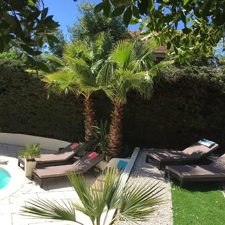 Holiday home Esterel